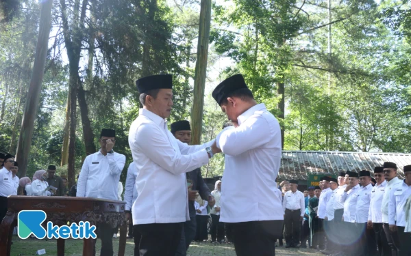 Thumbnail Berita - Situ Cisanti Jadi Saksi Dilantiknya 21 Kepala OPD oleh Bupati Bandung