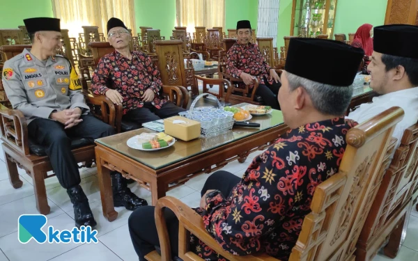 Sinergi Ulama dan Umara, Kapolres Kediri Kota Silaturahmi ke Ponpes Wali Barokah