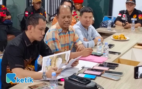 Thumbnail Berita - Istri Polisi di Wilayah Polda Sumsel Bantah Keras Tuduhan Penipuan Rp1,6 Miliar, Sebut Jadi Korban Makelar "Istana"