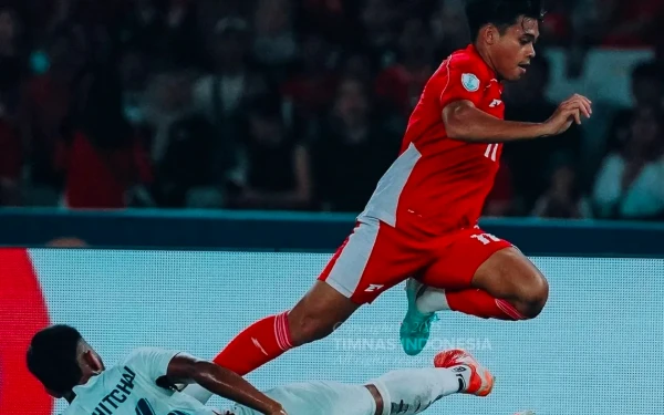 Thumbnail Berita - DRAMATIS! Indonesia Sikat Thailand Lewat Adu Penalti, di Final Tantang Vietnam