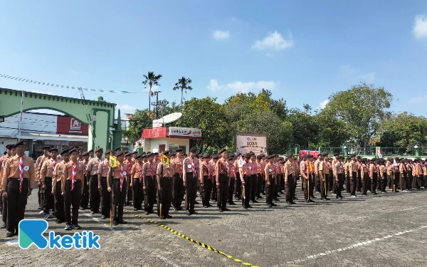 Thumbnail Berita - Scout Ceremony Competition 2025 Surabaya Resmi Dibuka, 992 Pramuka Penggalang Ambil Bagian