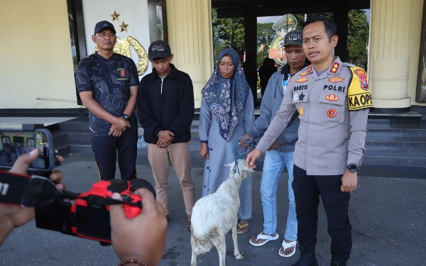 Warga Bondowoso Gagalkan Pencurian Kambing, Pelakunya Diserahkan ke Polisi