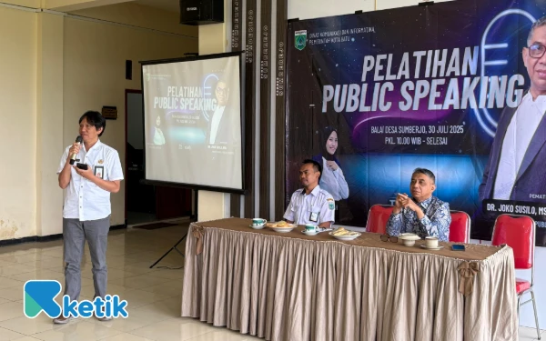 Thumbnail Berita - ‎Dinas Kominfo Gelar Pelatihan Public Speaking Bagi KIM se-Kota Batu  ‎