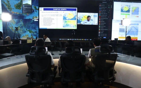 Tsunami Mengintai! BNPB Imbau Warga Pesisir Indonesia Lakukan Ini