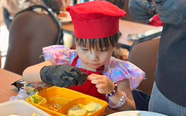 Kreasi Mi Sehat Meriahkan Hari Anak Nasional di Swiss-Belinn Airport