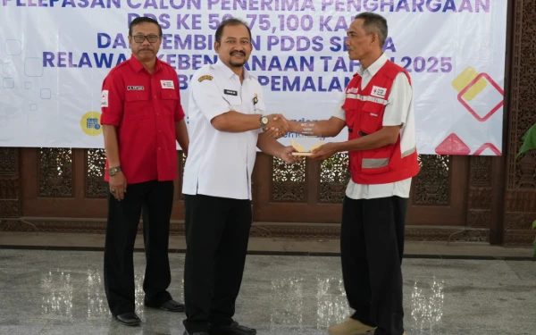 Bupati Pemalang Lepas 50 Relawan Penerima Penghargaan Donor Darah Sukarela