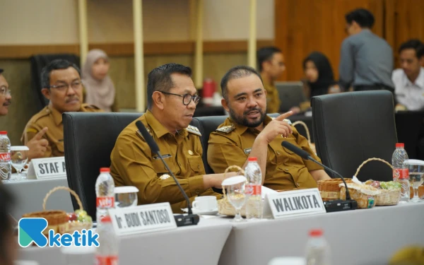 Thumbnail Berita - ‎Nurochman Tegaskan Program 2026 Kota Batu Harus Mengacu Mbatu Sae  ‎