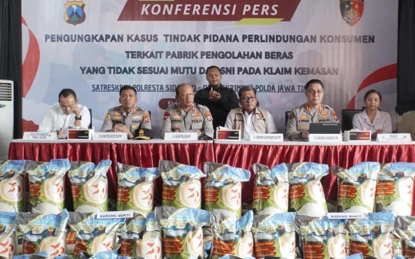 Satgas Pangan Polresta Sidoarjo Bongkar Produksi Beras Oplosan, Kapolda Jatim: Sangat Merugikan Masyarakat