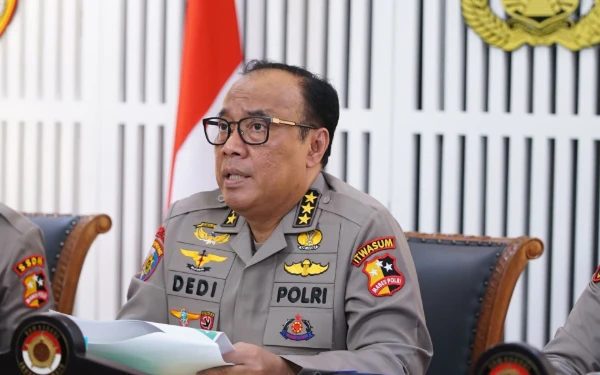 Thumbnail Berita - Komjen Dedi Prasetyo, Eks Wakapolri Kelahiran Magetan yang Dipercaya sebagai Kepala BRAN