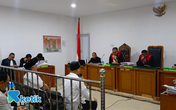 Thumbnail Berita - Sidang Kasus Korupsi Lahan Tol Betung-Jambi, Dua Terdakwa Saling Bersaksi Bongkar Pemalsuan Dokumen