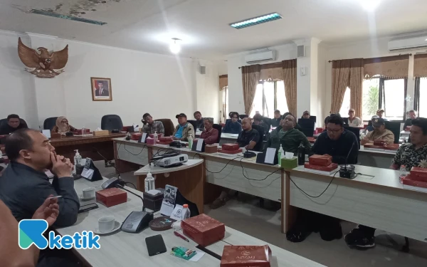 Thumbnail Berita - FMPMA Ajak DPRD Kota Batu Bahas Kembali Nasib Sumber Gemulo, Wali Kota Diminta Hadir