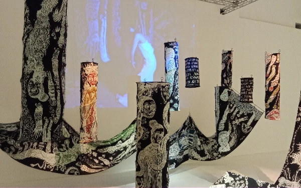 Thumbnail Berita - ARTSUBS 2025: Rayakan Keragaman Materi dalam Seni Rupa Kontemporer Surabaya