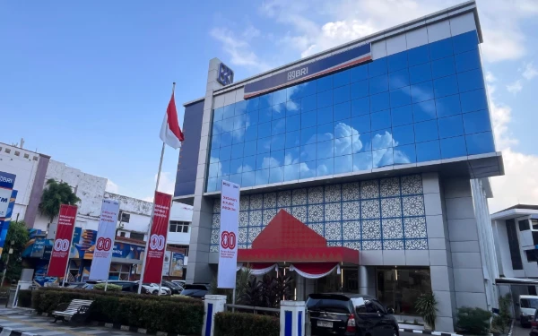 Thumbnail Berita - Dukung Ekonomi Daerah, BRI Region 4 Palembang Salurkan KUR Rp3,811 Miliar hingga Juli 2025