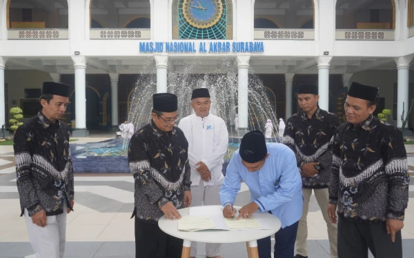 Thumbnail Berita - MI–MTs Masjid Nasional Al-Akbar Gandeng UIN Malang untuk Pembelajaran AI