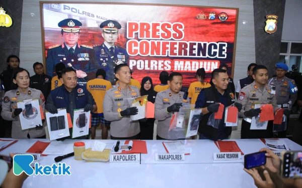 Polisi Bekuk 4 Pengedar Sabu 1 Kilogram di Madiun