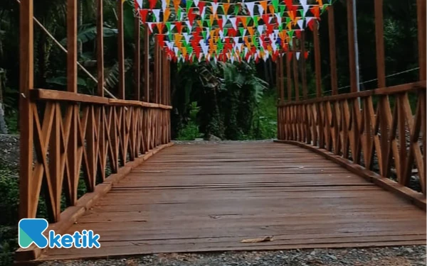 Jembatan Darurat Desa Kubung Rampung: Simbol Gotong Royong Warga dan Pemerintah Desa