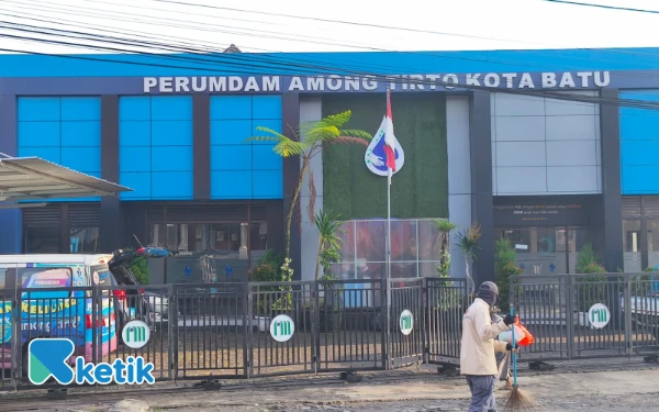 Thumbnail Berita - Dukung Program 1.000 Sarjana, Perumdam Among Tirto Kota Batu Siapkan Beasiswa Kuliah