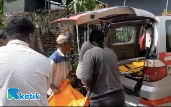 Thumbnail Berita - Warga Oro-Oro Ombo Kota Batu Digegerkan Tewasnya Pemuda di Kamar Kos