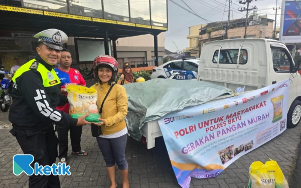 Thumbnail Berita - Gerakan Pangan Murah, Satlantas Polres Batu Siapkan 200 Sak Beras untuk Masyarakat