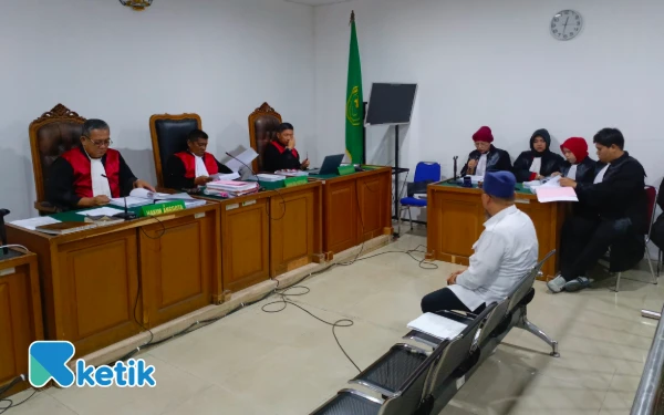 Thumbnail Berita - Pledoi Kasus Tol Betung Tempino Jambi, Kuasa Hukum Tegaskan Tidak Ada Unsur Tindak Pidana Korupsi