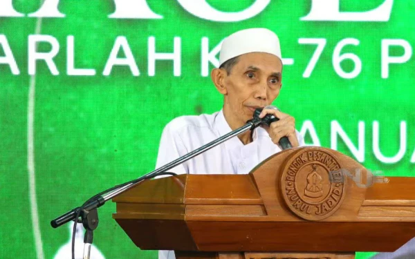 Thumbnail Berita - KH Zuhri Zaini: Nabi Muhammad Pilih Hidup Sederhana Meski Jadi Pemimpin