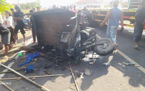 Kecelakaan di JLS Jember-Lumajang, Berikut Data Korban Meninggal dan Luka di Insiden Tossa vs Truk Tronton