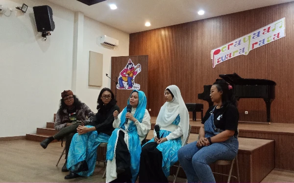 Thumbnail Berita - Dua Ketuk Bumikan Musik Klasik Lewat Pertunjukan ‘Perayaan Suara Rasa’ di Surabaya