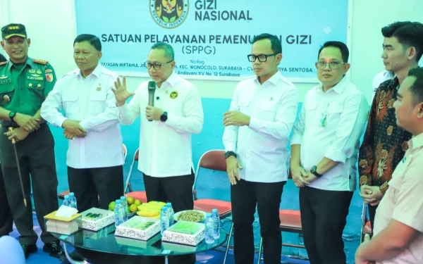 Thumbnail Sekdaprov Jatim Dampingi Menko Pangan Tinjau SPPG di Wonocolo Surabaya