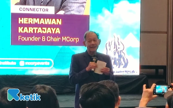 5 Hari di Surabaya, Hermawan Kartajaya Bongkar Tips Jitu Marketing Era Geopolitik 2025