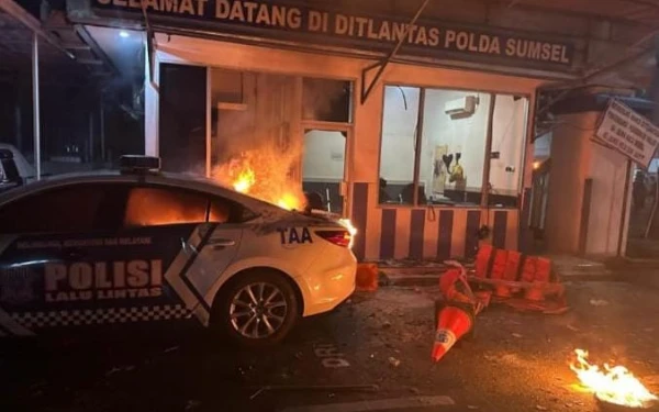Thumbnail Berita - Aksi Anarkis Geng Motor Rusak Fasilitas Umum di Palembang, 42 Pelaku Diamankan