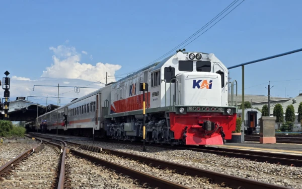 Thumbnail Berita - KAI Daop 7 Madiun Ajak Masyarakat Turut Jaga Infrastruktur Transportasi Publik Kereta Api