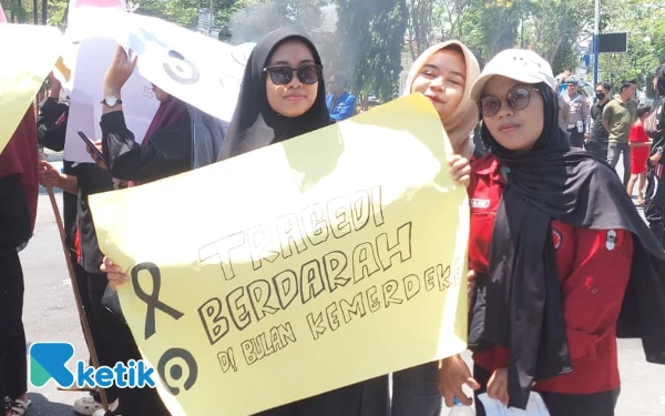Thumbnail Berita - 6 Tuntutan Cipayung Plus Sampang dalam Aksi Solidaritas untuk Ojol Affan
