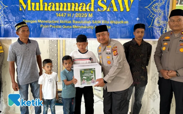 Kapolres Abdya Berbagi Kebahagiaan Bersama Anak Yatim di Hari Maulid Nabi