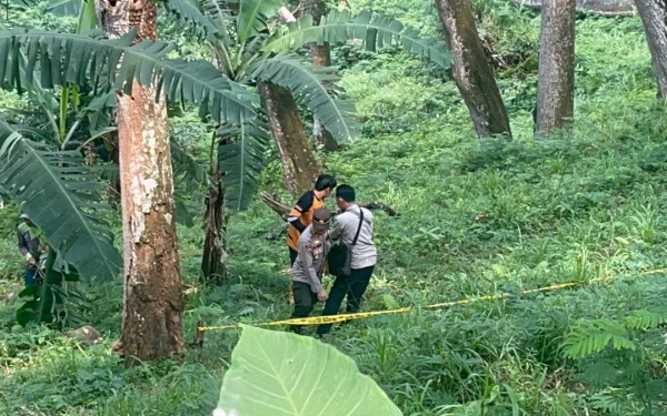 Thumbnail Berita - Geger! Potongan Tubuh Manusia Ditemukan di Pacet Mojokerto