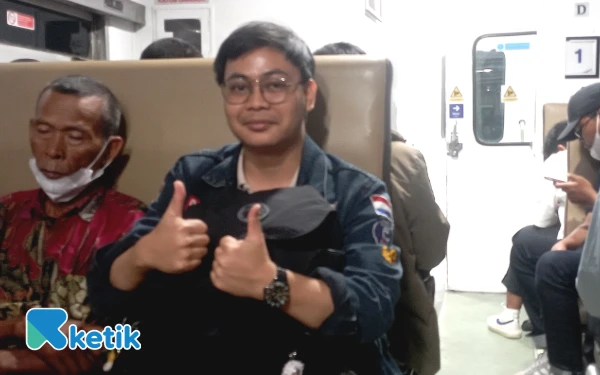 Thumbnail Berita - Pekalongan Menuju Solo Naik Kereta Ekonomi, Penumpang Merasa Pelayanan Makin Nyaman