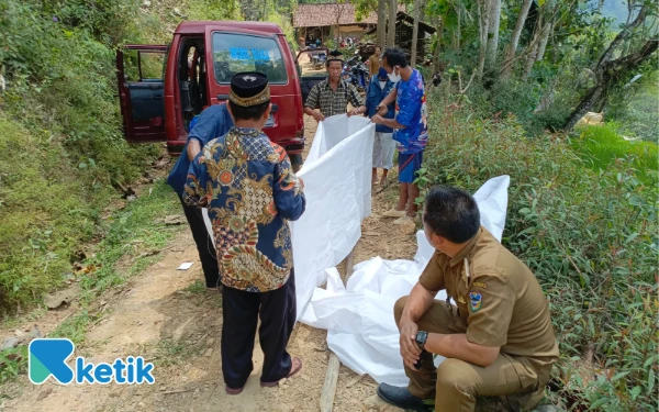 Thumbnail Berita - Dua Pekan Hilang, Lansia Pikun Ditemukan Tak Bernyawa di Hutan Pacitan