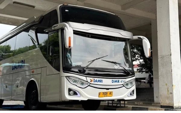 Thumbnail Berita - ‎Perum DAMRI Buka Lowongan Kerja Mekanik, Terbuka untuk Lulusan SMA-SMK    ‎