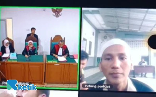 Thumbnail Berita - Bawa 98 Gram Sabu dan 100 Ekstasi, Pria Palembang Dituntut 10 Tahun