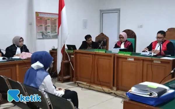 Thumbnail Berita - Dipicu Dugaan Perselingkuhan dengan Sopir Pribadi, Mantan Istri Bos Travel Divonis Penjara Kasus KDRT