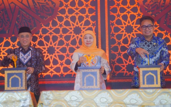 FESyar Regional Jawa 2025 Dibuka, Gubernur Khofifah: Jatim Pusat Ekonomi dan Keuangan Syariah Nasional