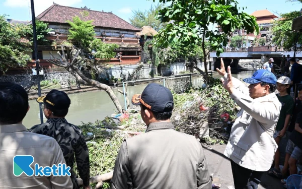 Prabowo Subianto Tinjau Lokasi Banjir di Bali, Mama Papua Ingin Presiden Datang ke Sorong