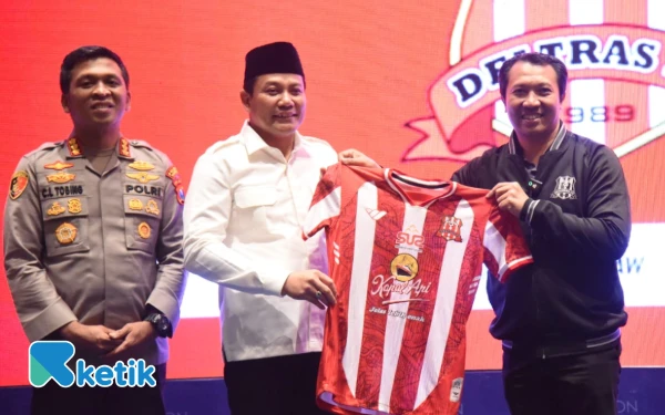 Bupati Subandi Dampingi Deltras Arungi Kompetisi, Laga Perdana Lawan Persela