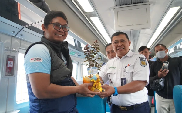 Thumbnail Berita - Peringatan Hari Ozon Sedunia, KAI Ajak Pelanggan KA Wujudkan Udara Bersih