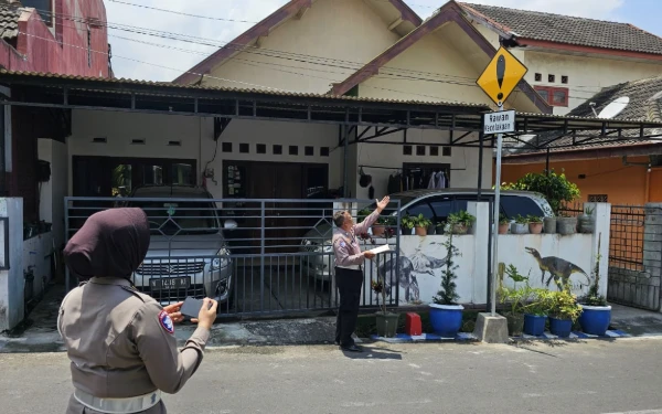 Thumbnail Berita - Kampung Tertib Lalu Lintas di Kota Batu Hadirkan Ketahanan Pangan Untuk Lomba Harlantas  ‎
