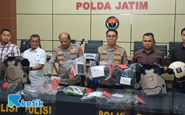 Thumbnail Berita - Kerugian Pemerintah dan Polri Tembus Rp256 Miliar Akibat Kerusuhan di Jatim
