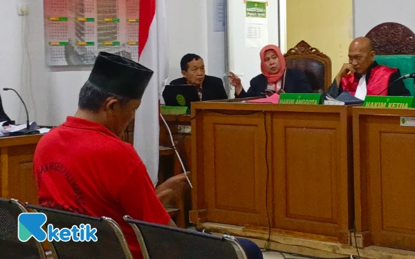 Thumbnail Berita - Kasus Transaksi Sabu 36,24 Gram, Terdakwa Slamet Hadapi Tuntutan 9 Tahun Penjara