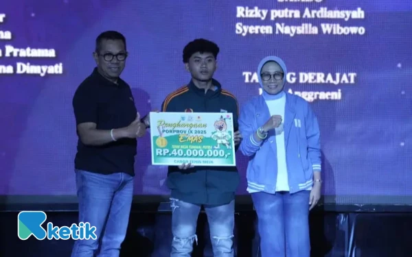 Thumbnail Berita - ‎Bonus Rp3,38 Miliar Digelontorkan untuk Atlet Kota Batu Peraih Medali Porprov IX