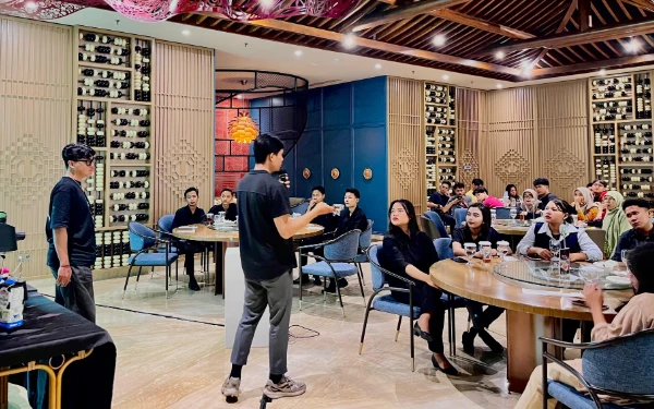 Thumbnail Berita - Mercure Surabaya Grand Mirama Tawarkan Sensasi Kopi dan Dimsum dalam Satu Pengalaman Unik