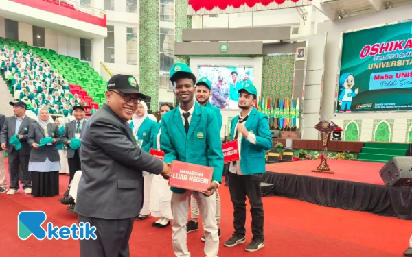 Thumbnail Berita - Unisma Malang Terima 5961 Mahasiswa di Tahun 2025, Termasuk 90 Luar Negeri