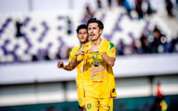 Thumbnail Berita - Kabar Baik! Francisco Rivera Bisa Bermain Bela Persebaya Lawan Dewa United